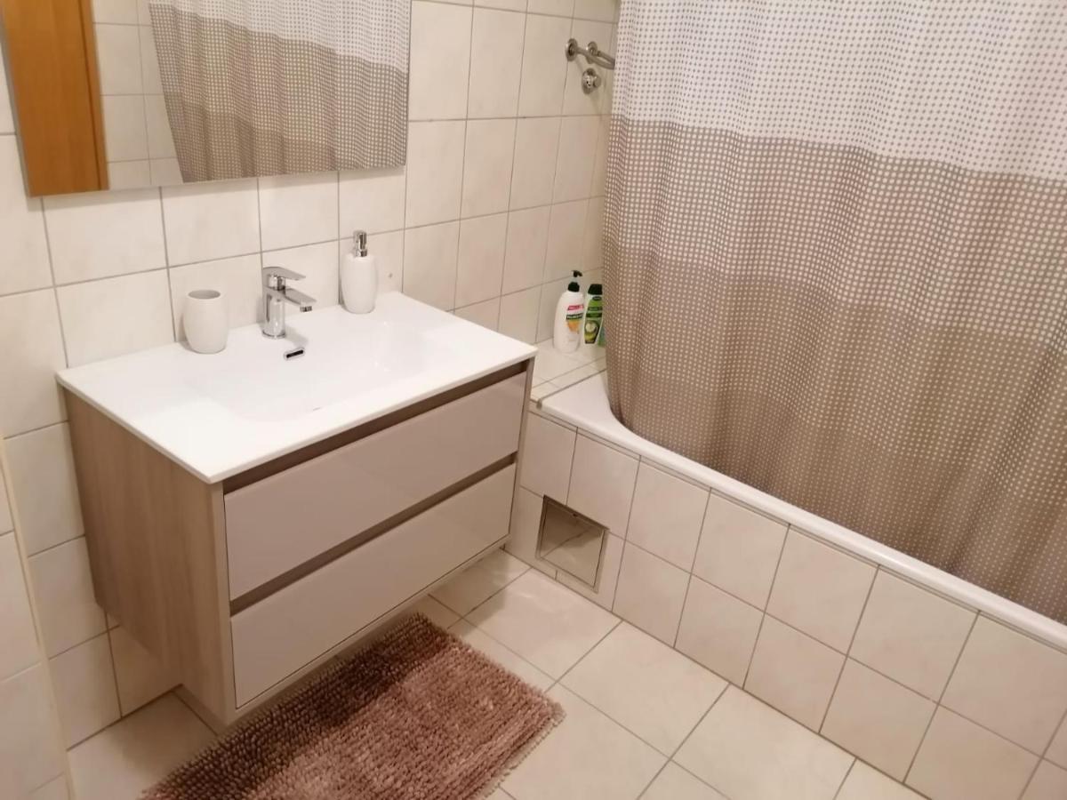 Spacious Apartment Smile With Terrace And Secure Garage Split Eksteriør bilde