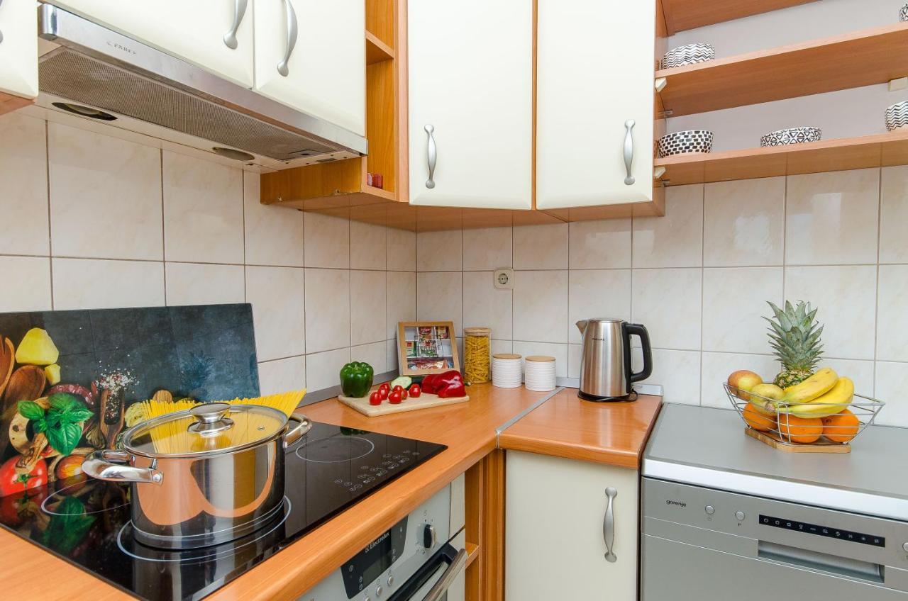 Spacious Apartment Smile With Terrace And Secure Garage Split Eksteriør bilde