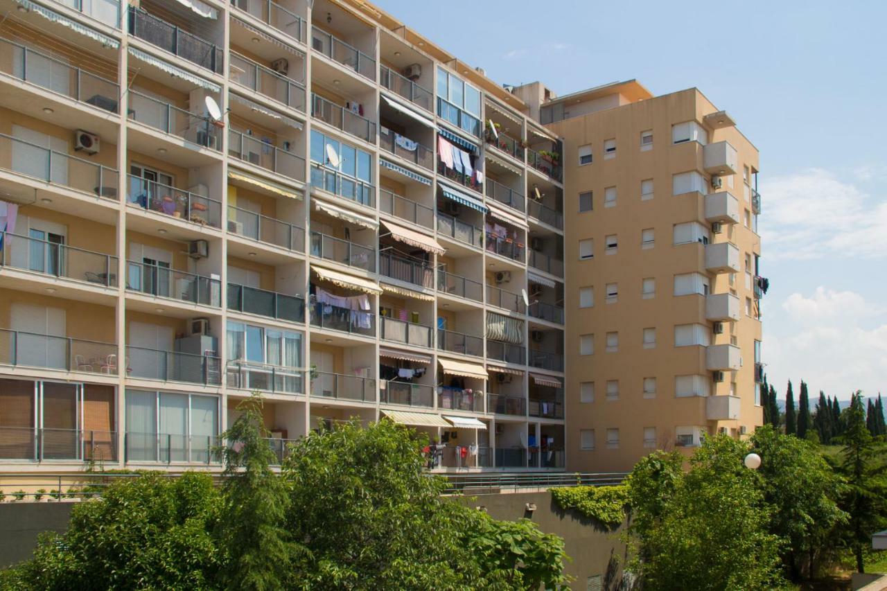 Spacious Apartment Smile With Terrace And Secure Garage Split Eksteriør bilde